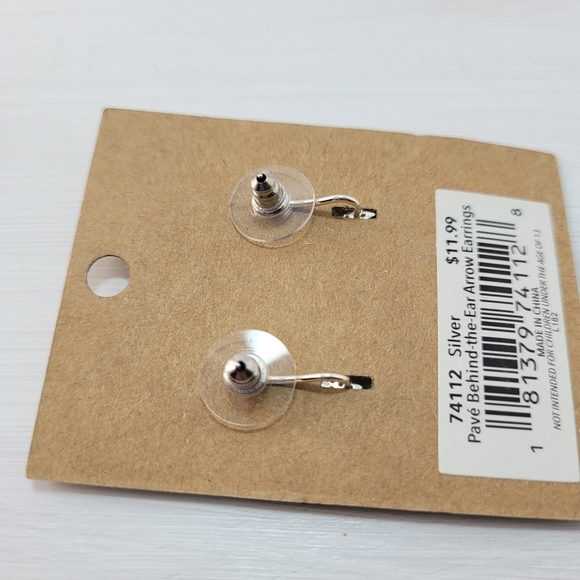 Earrings - Picture 2 of 3